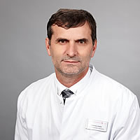 Dr. med. (Univ. Prishtina) Muharrem Hajdari